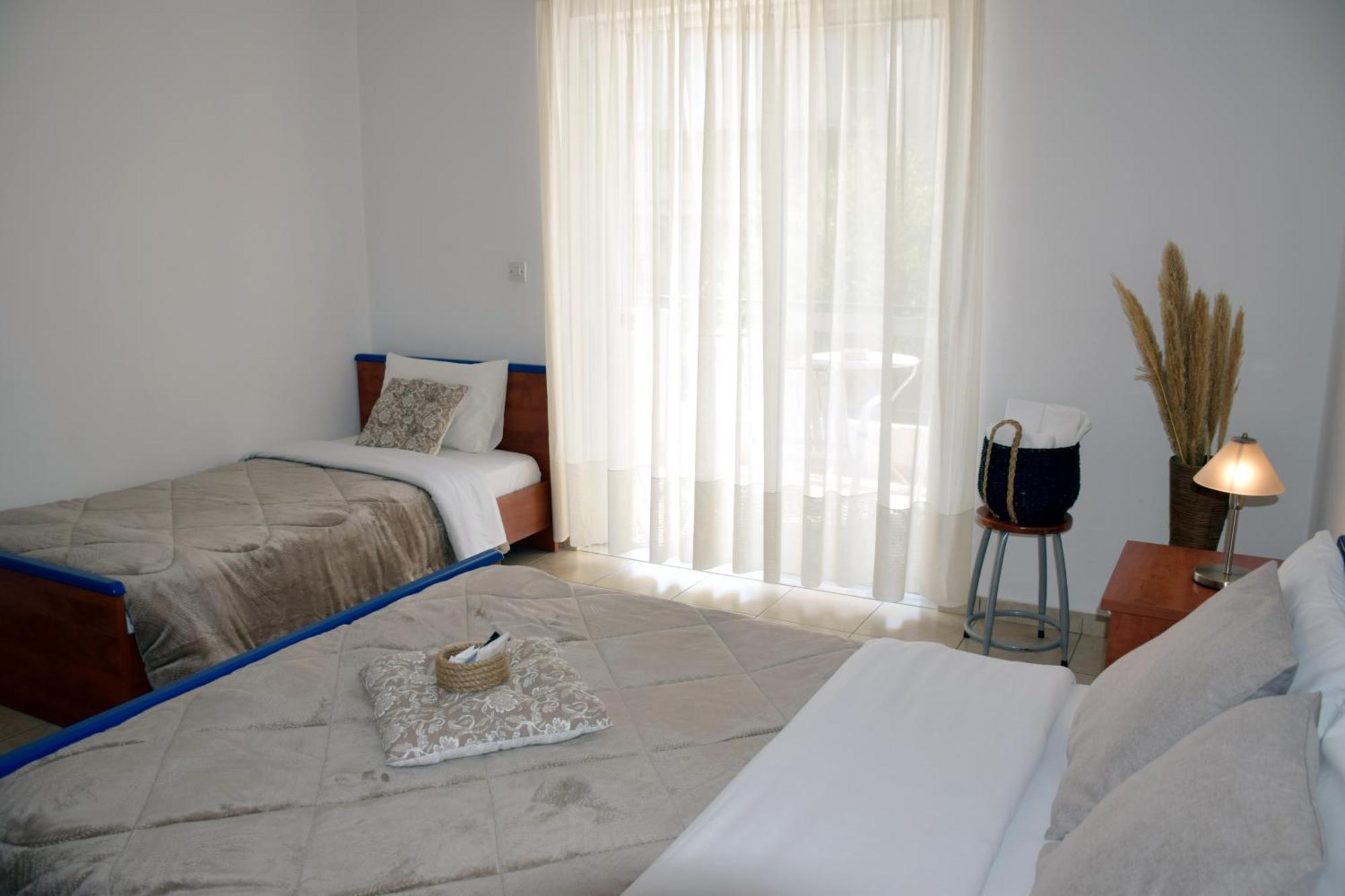 Lappas Rooms Rovies Exterior foto